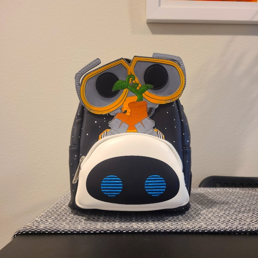 Longefly Disney snall Back pack Wall -E